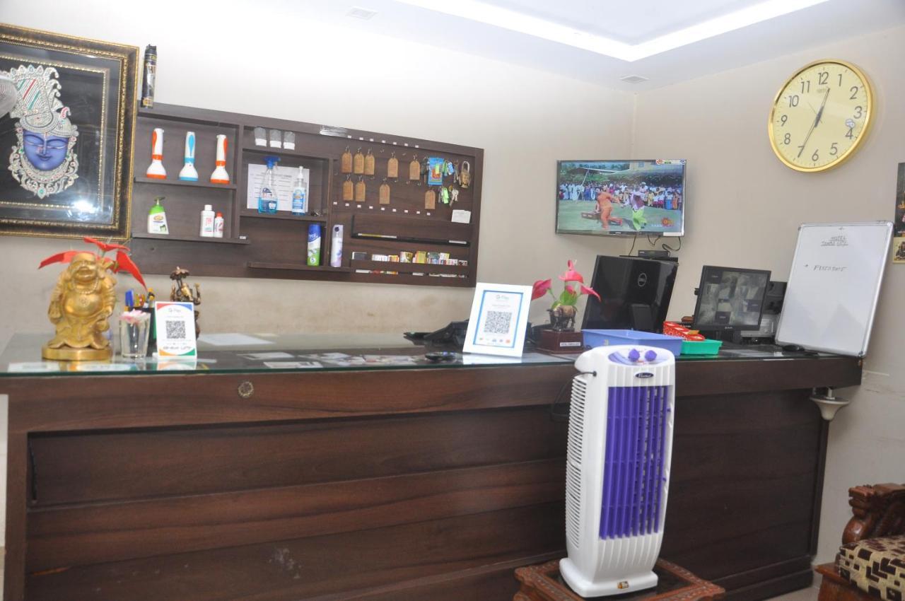 Hotel Temple City Papanasam Esterno foto