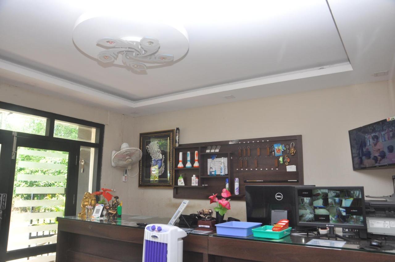 Hotel Temple City Papanasam Esterno foto